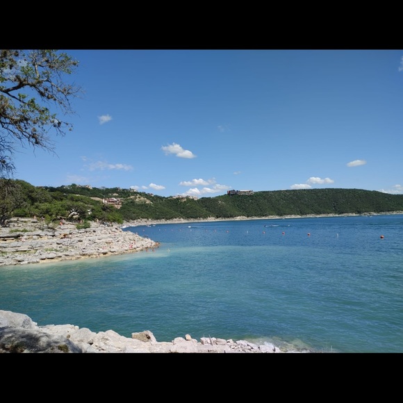 Meet your Posher, Robin - Picture 1 of 1